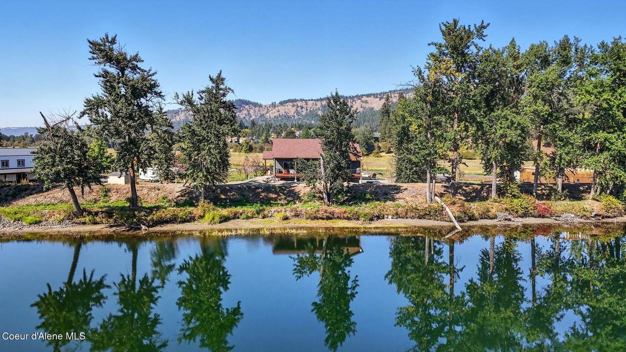 530 Cottonwood Dr - Photo 1