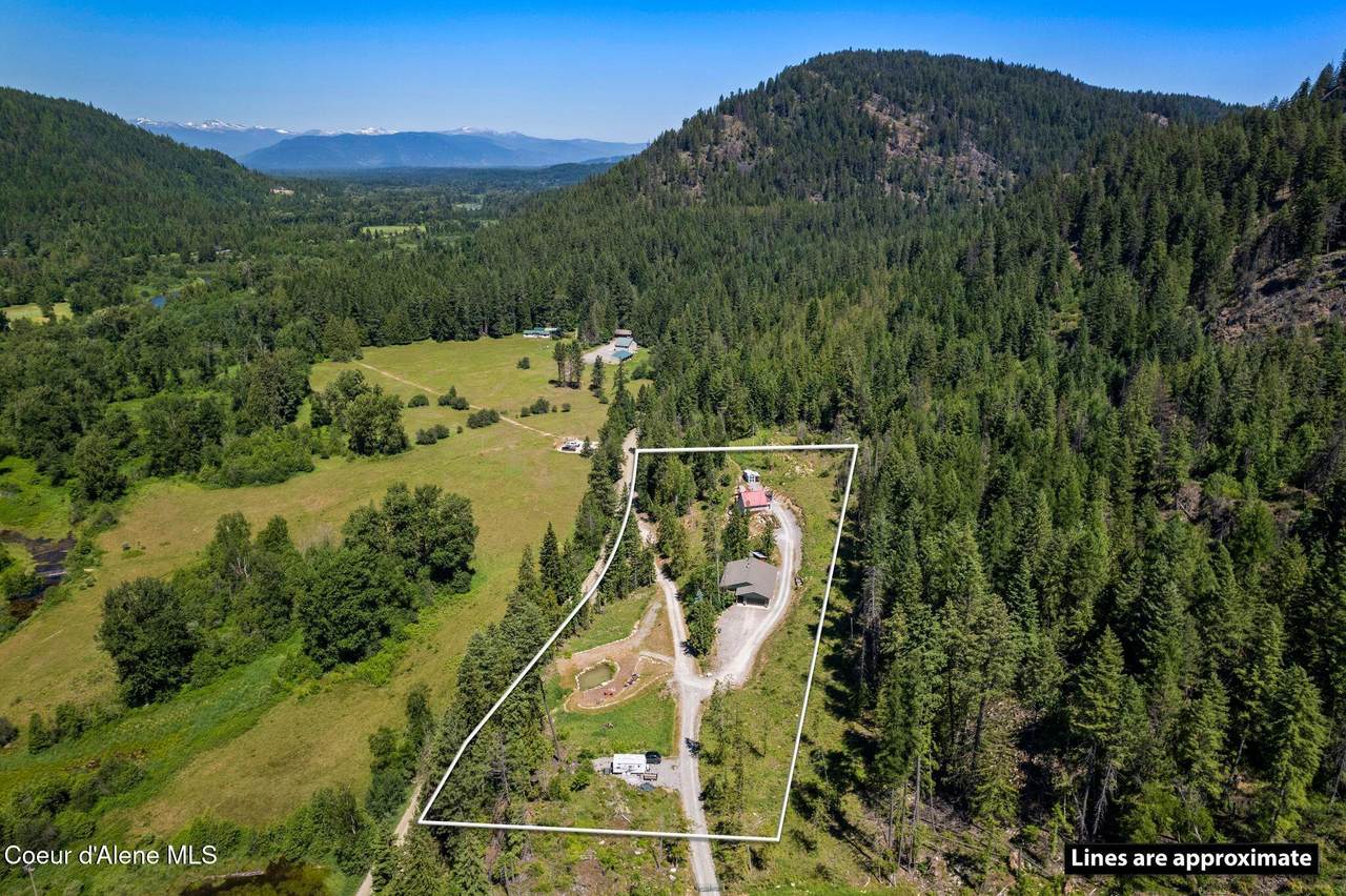 723 Trout Creek Rd - Photo 1