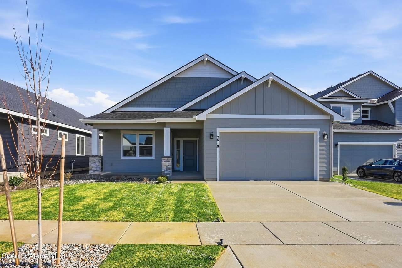 2618 Victor Loop - Photo 1