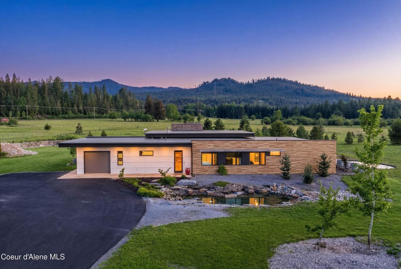 432 Stagecoach Drive - Photo 1