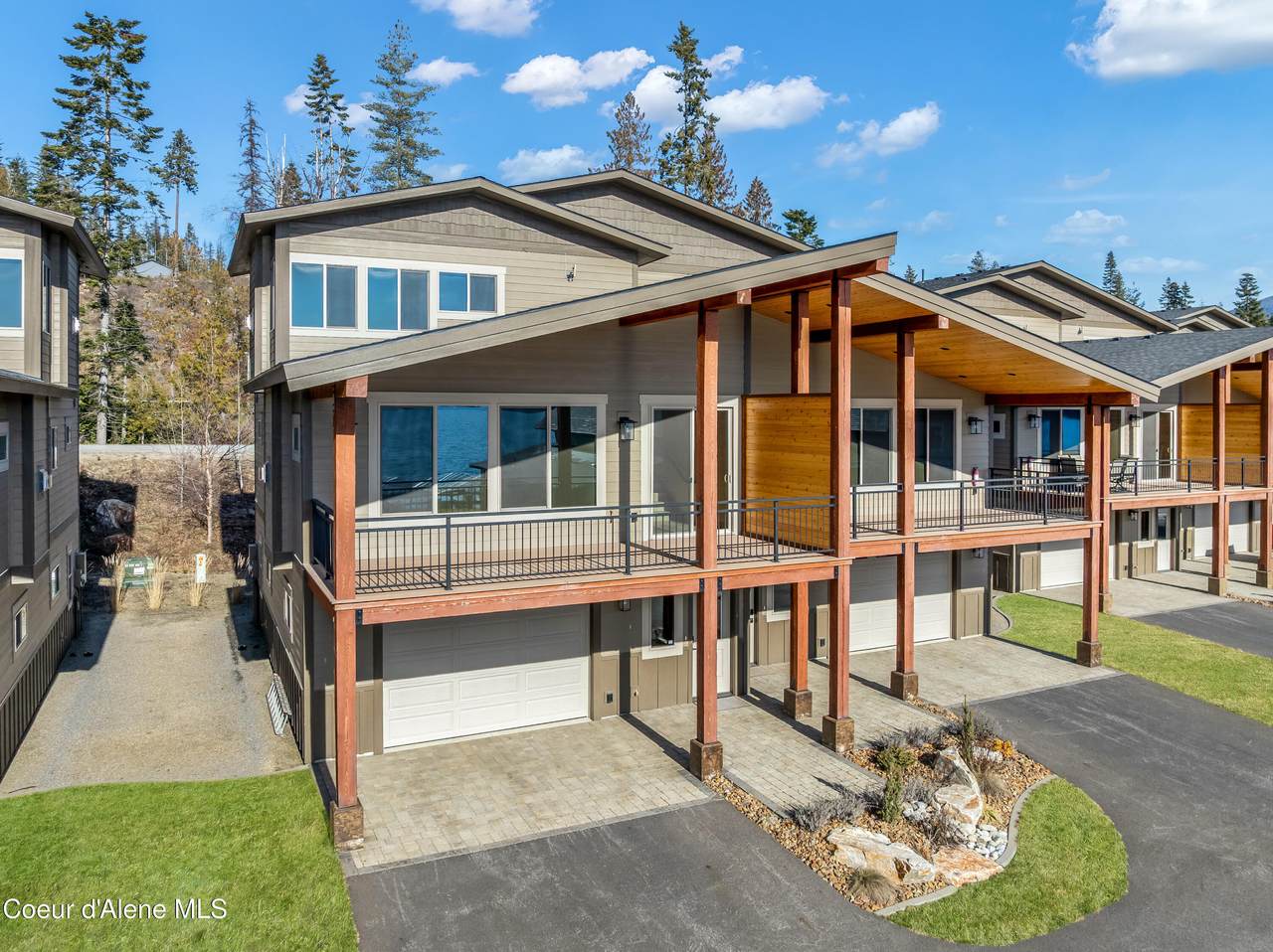 102 Palouse Dr - Photo 1