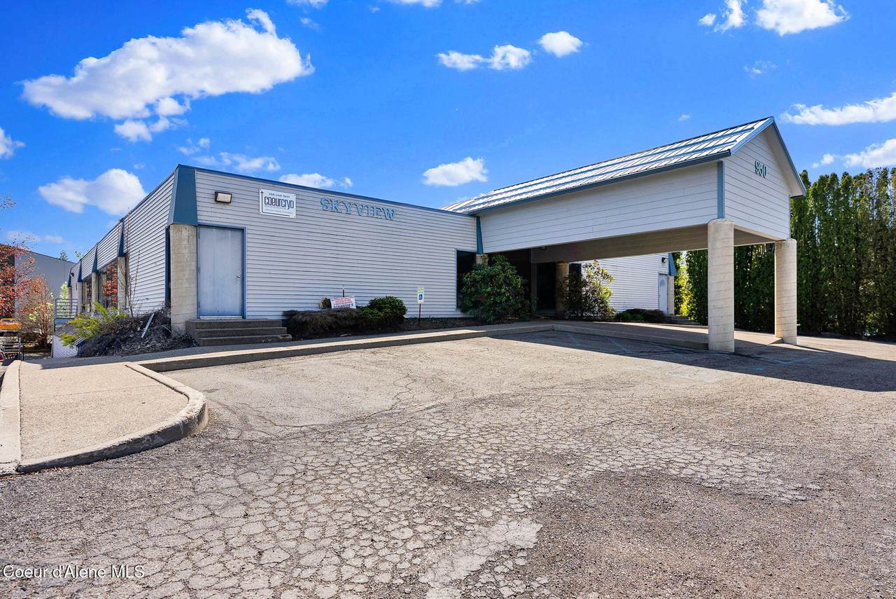 950 Ironwood Dr - Photo 1