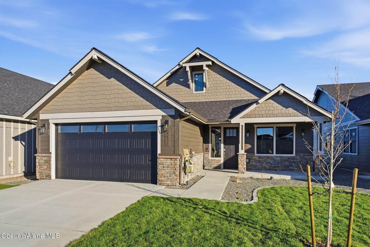 4431 Hide Away Ln - Photo 1