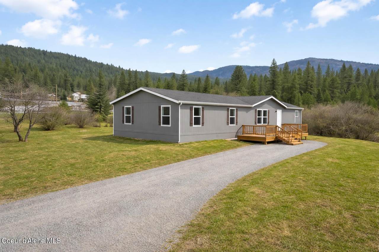 114 Finlay Loop - Photo 1