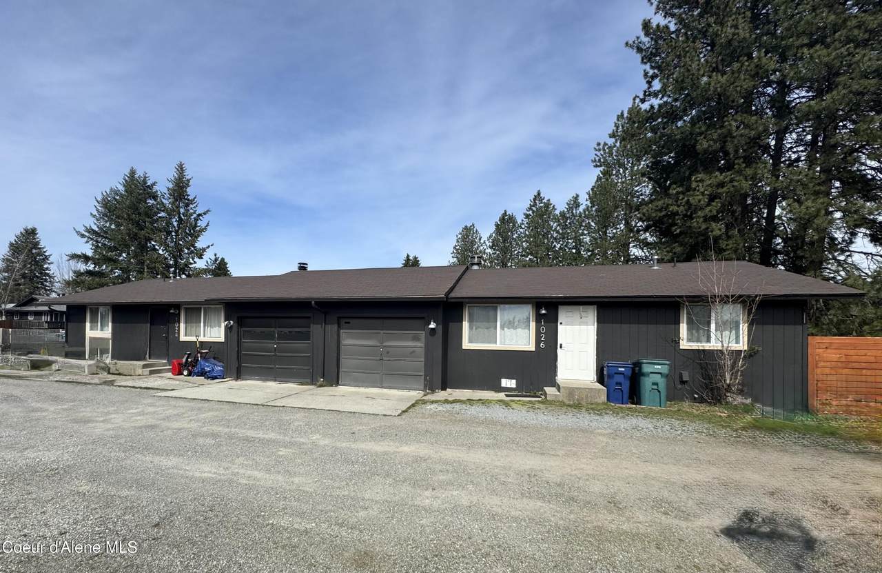 1024 Woolsey Dr - Photo 1