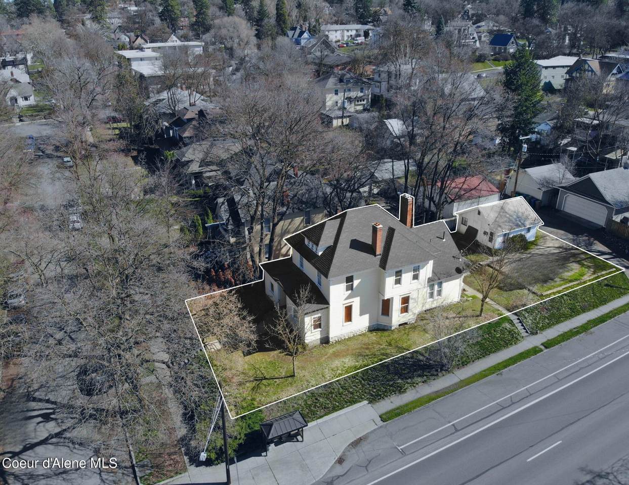 1427 7th Ave - Photo 1