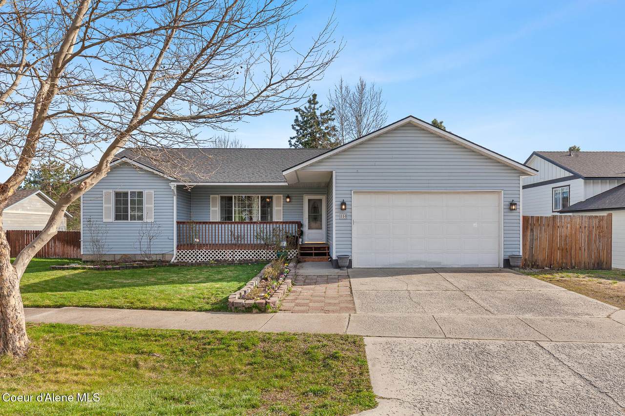 850 Trinity Ct - Photo 1