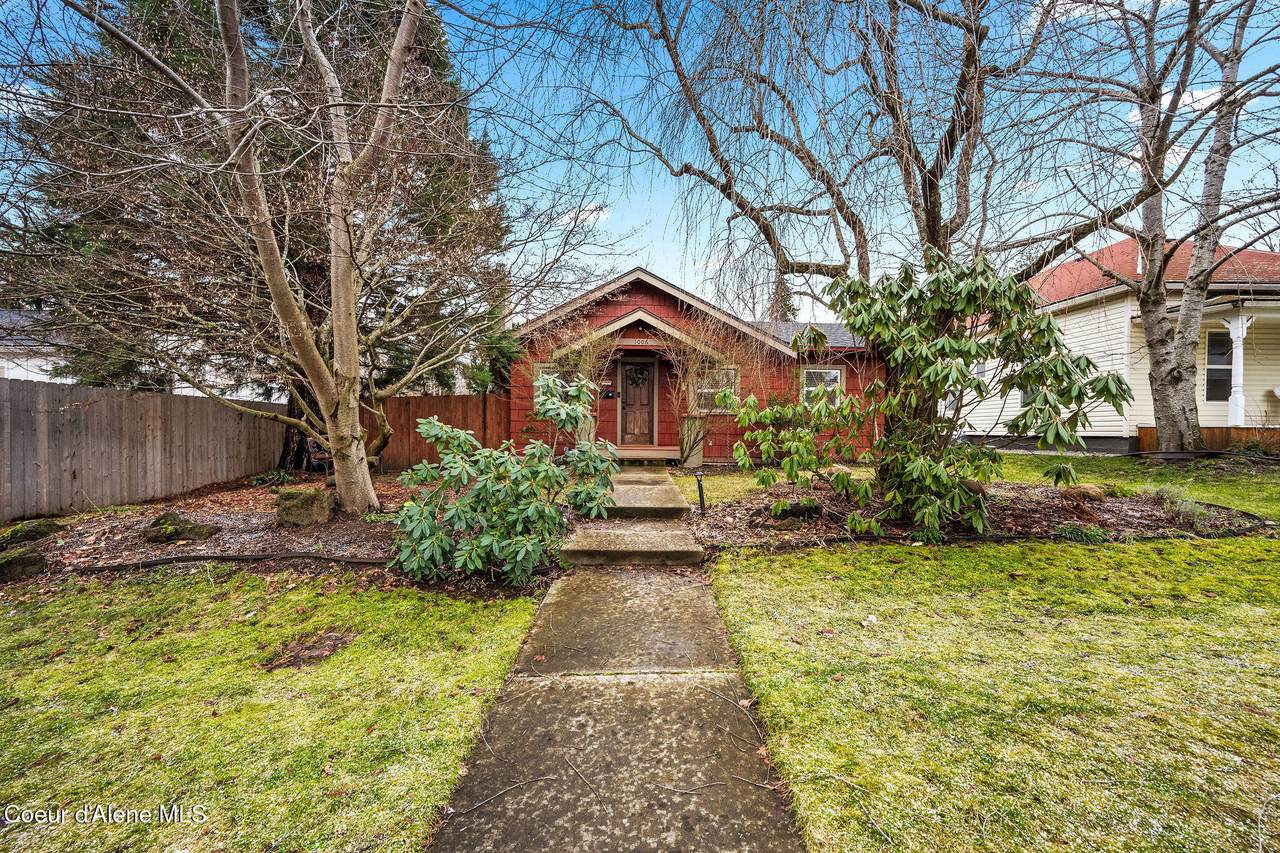 1006 Pennsylvania Ave - Photo 1