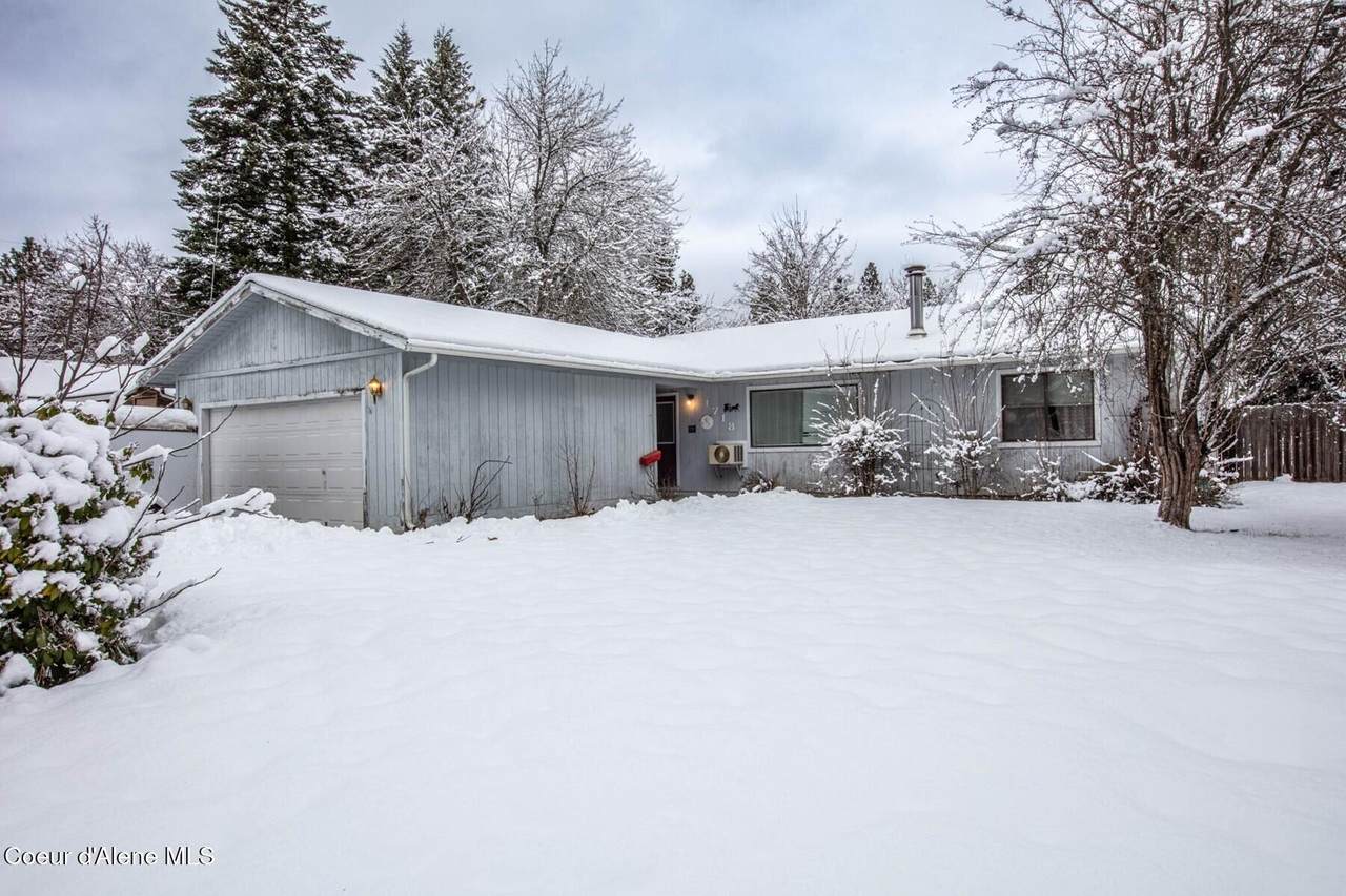 1718 Larch St - Photo 1