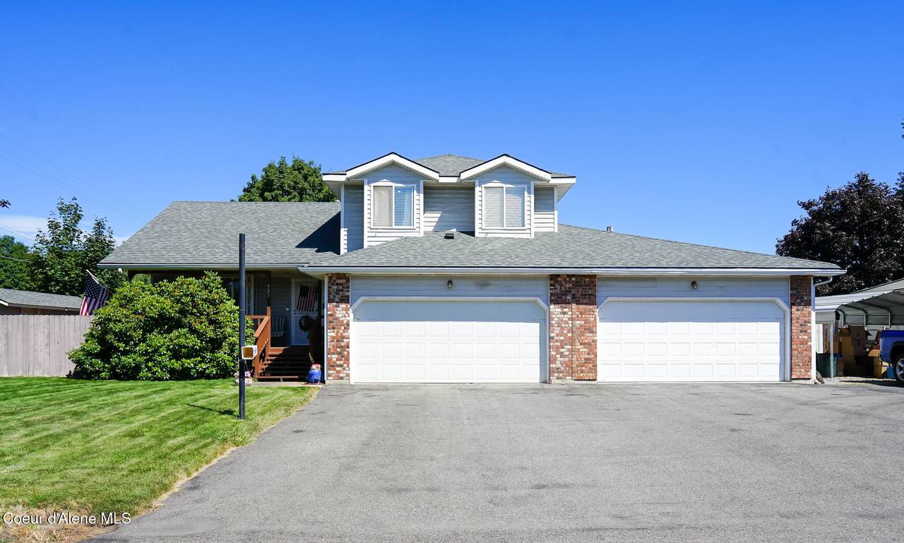 623 Maple Pl - Photo 1
