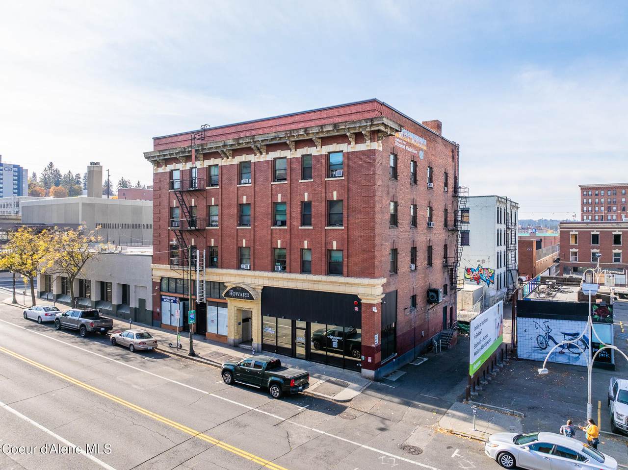 224 Howard St - Photo 1