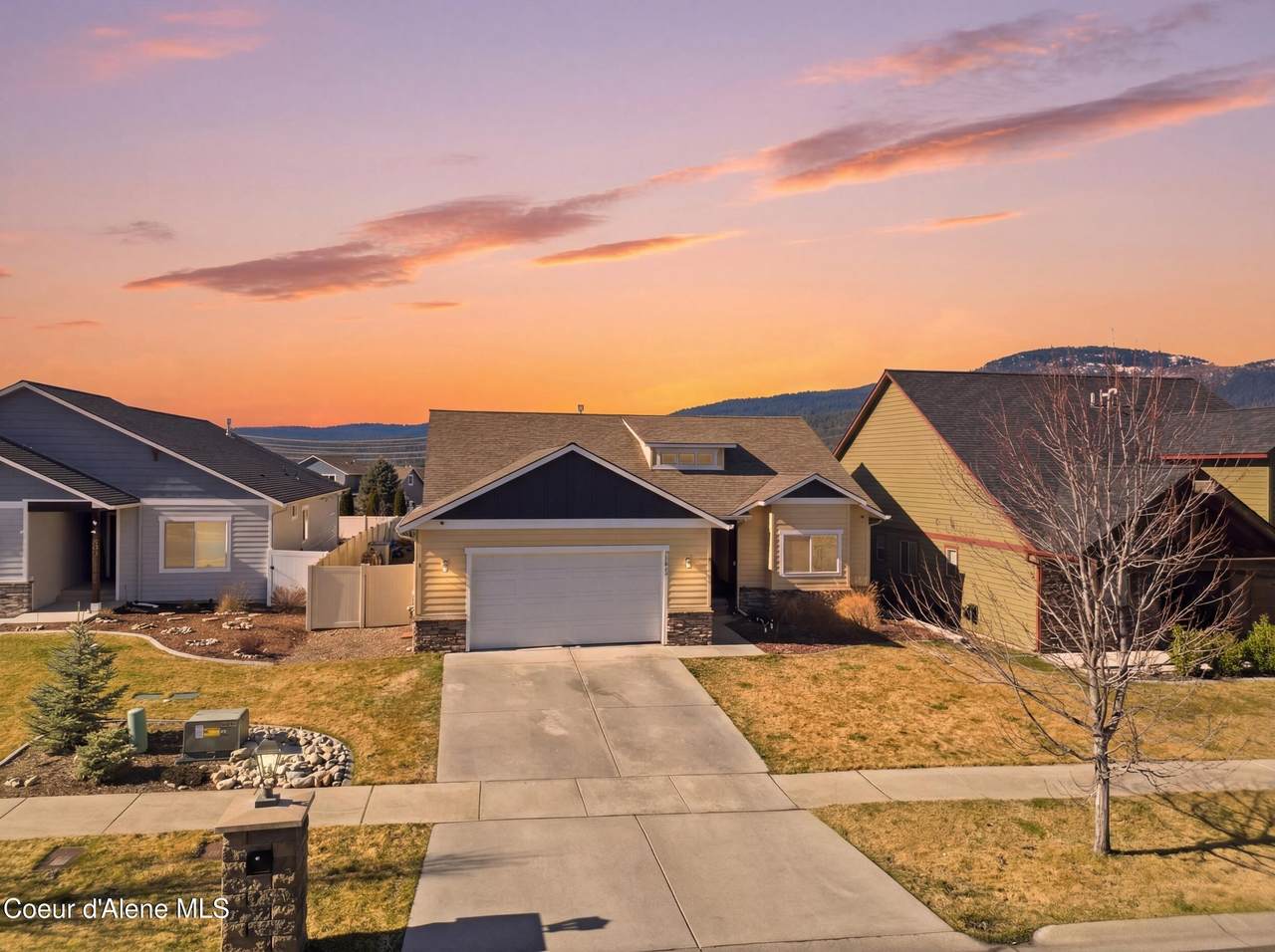 13421 Shimmering Ct - Photo 1