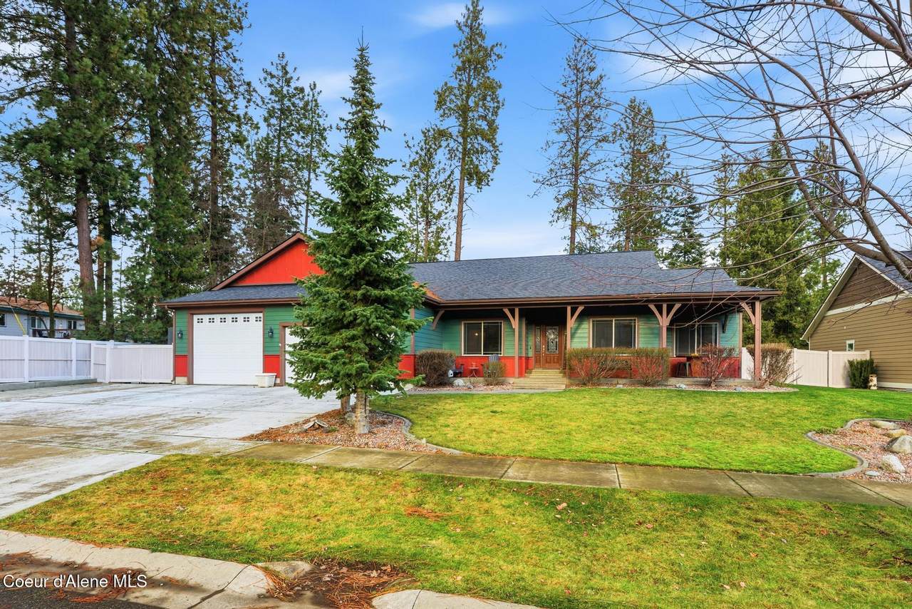 6127 Teak St - Photo 1