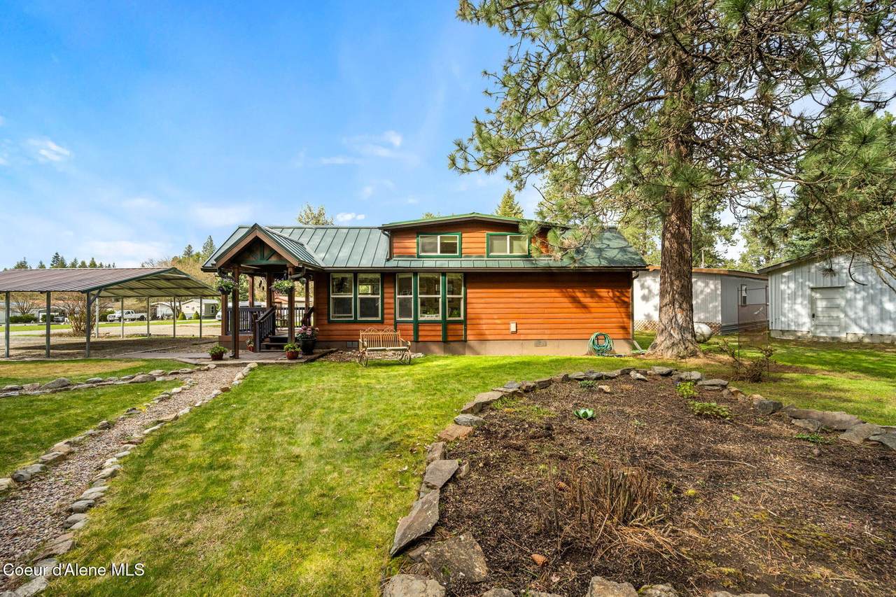 469010 Highway 95 - Photo 1