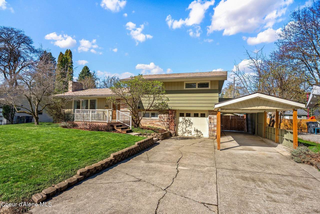 606 Ella Ave - Photo 1