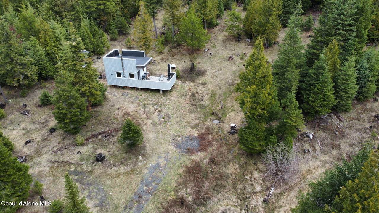 192 Falcon Ln - Photo 1