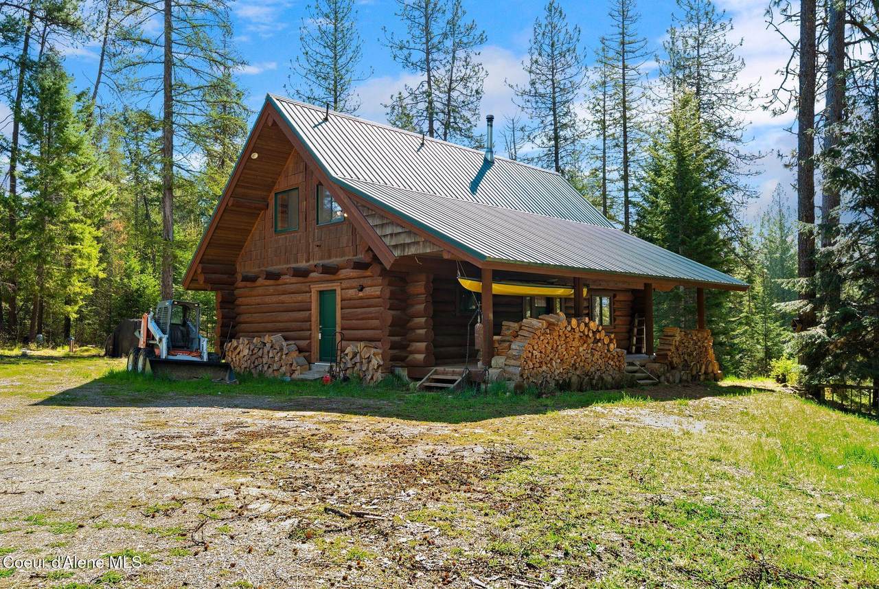 1142 Salee Creek Rd - Photo 1