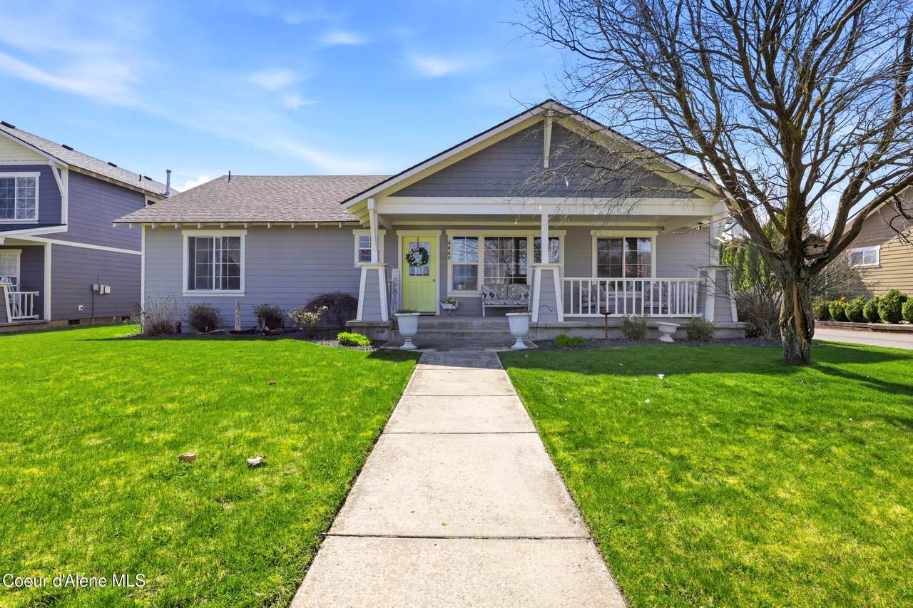 6460 Majestic Ave - Photo 1