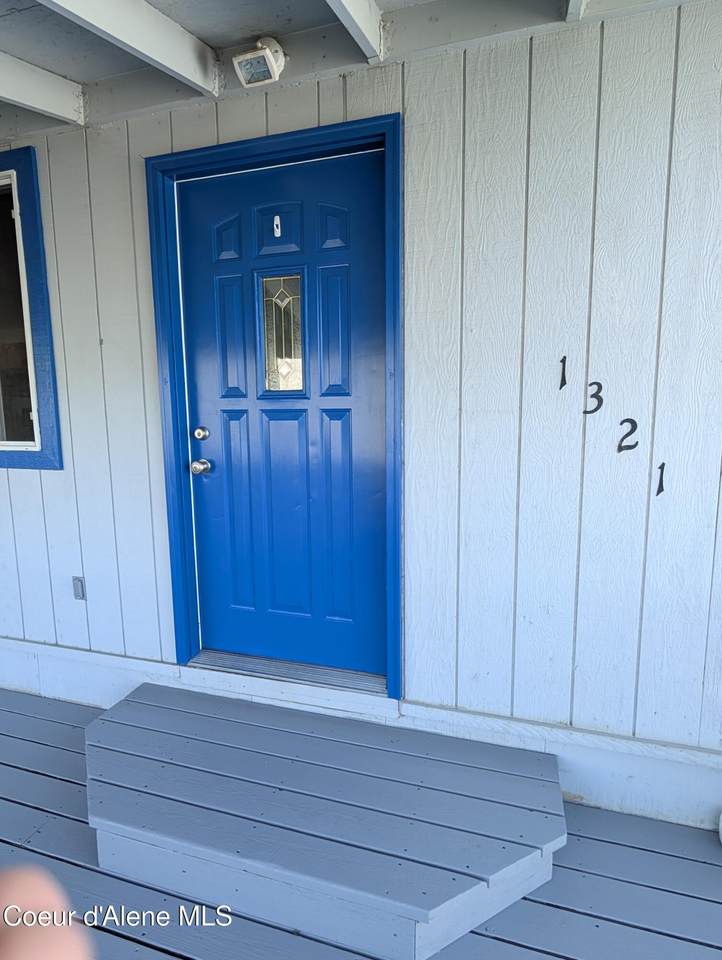 1321 Washington Ave - Photo 1