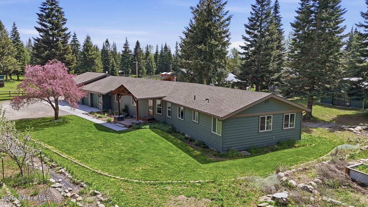 21381 Thatcher Ct - Photo 1