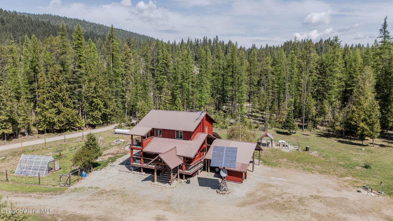 1202 Porkchop Rd - Photo 1