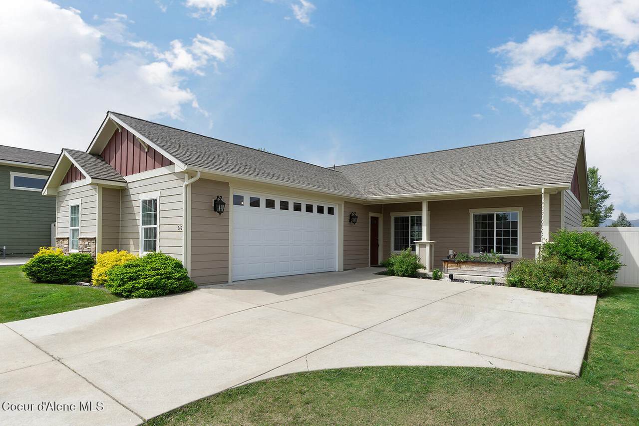 3622 Galway Cir - Photo 1