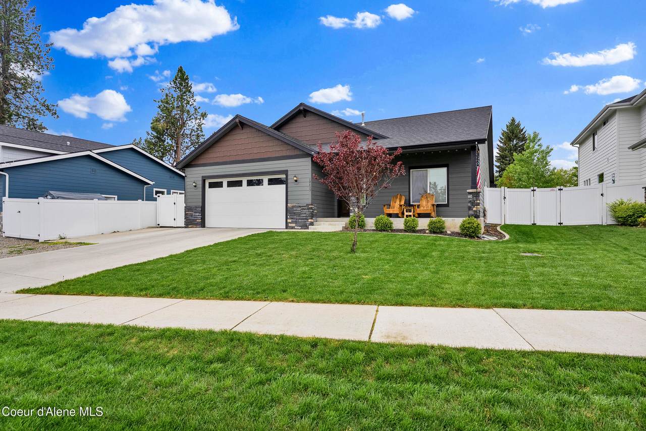10633 Crimson Dr - Photo 1