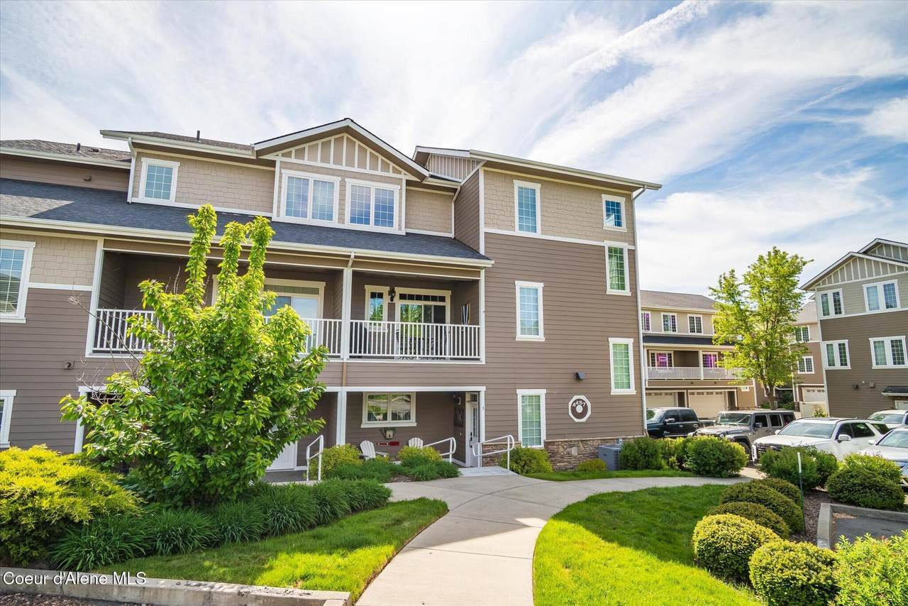 4457 Greenchain Loop - Photo 1