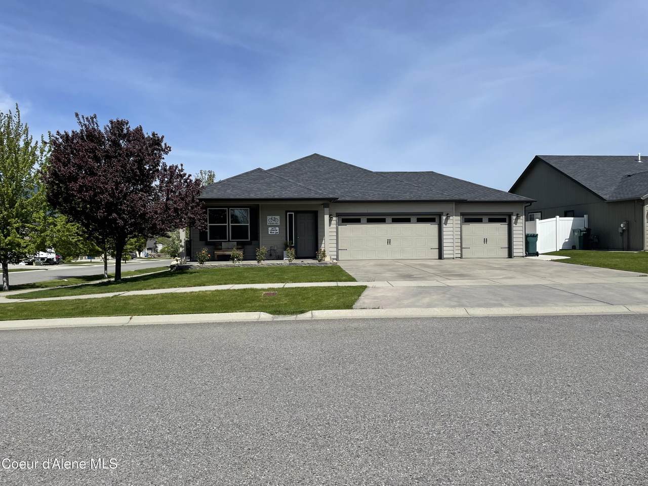 6319 Harmony St - Photo 1