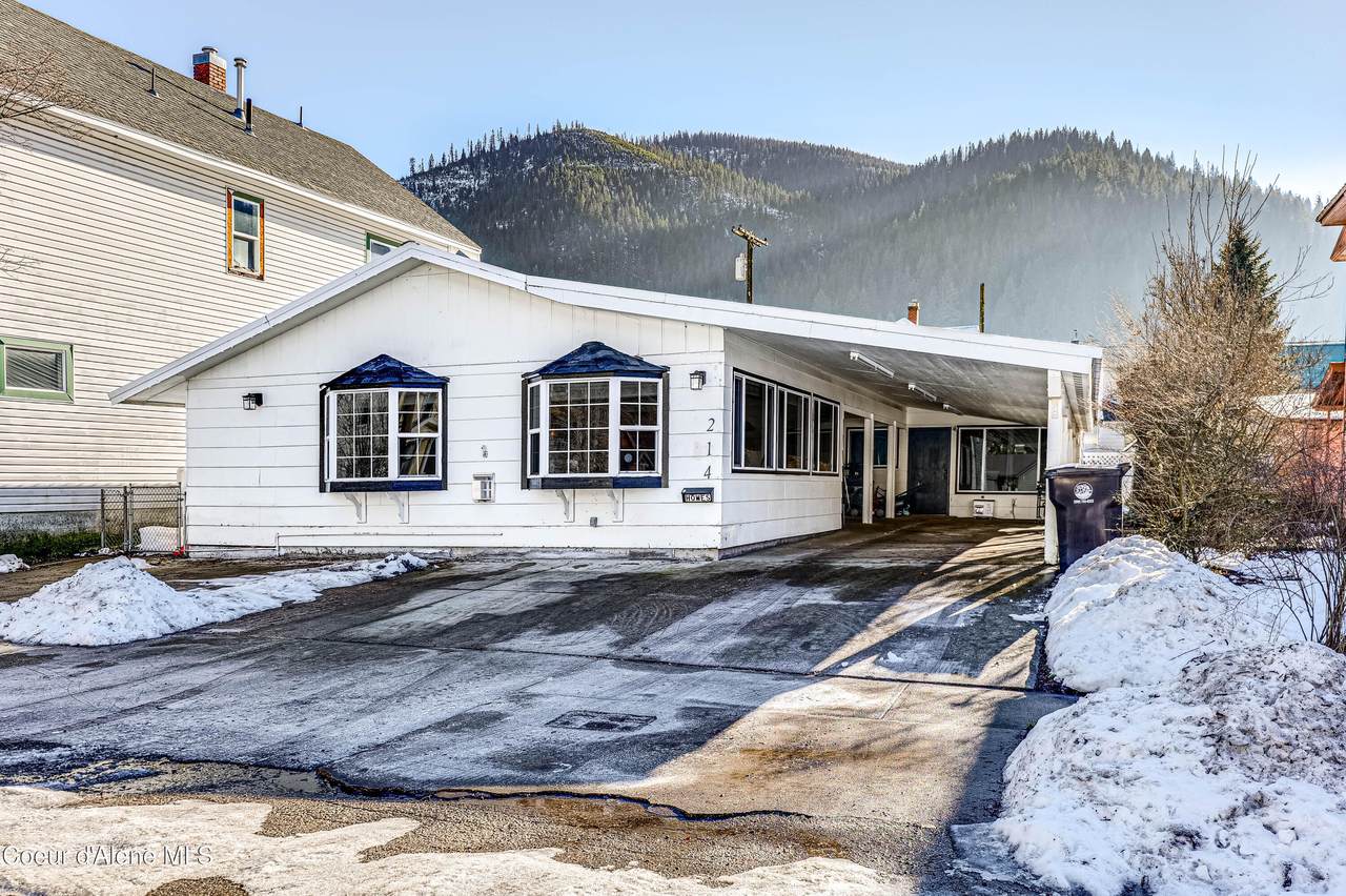 214 Cypress St - Photo 1