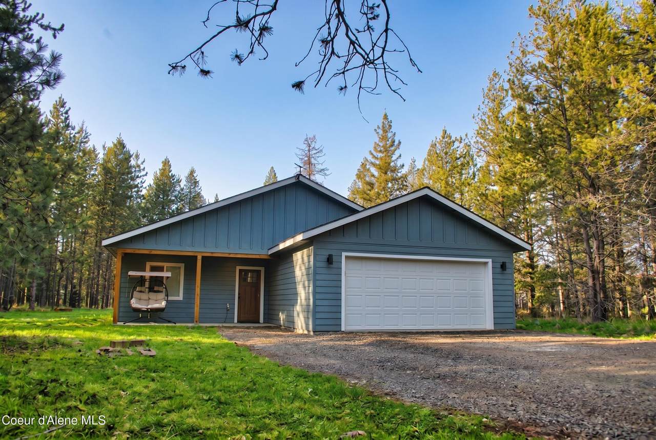 389 Hardy Loop - Photo 1