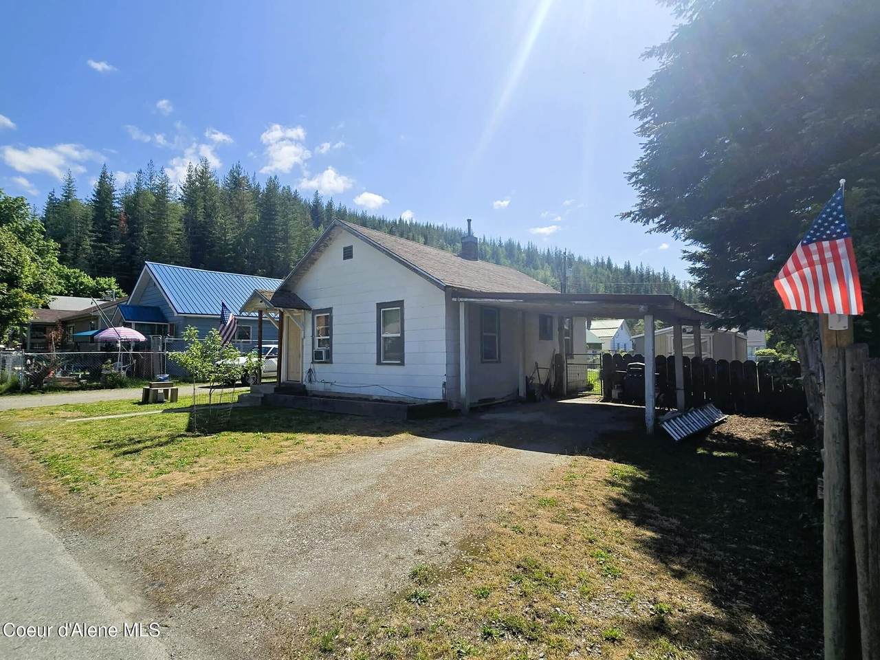 116 E St - Photo 1
