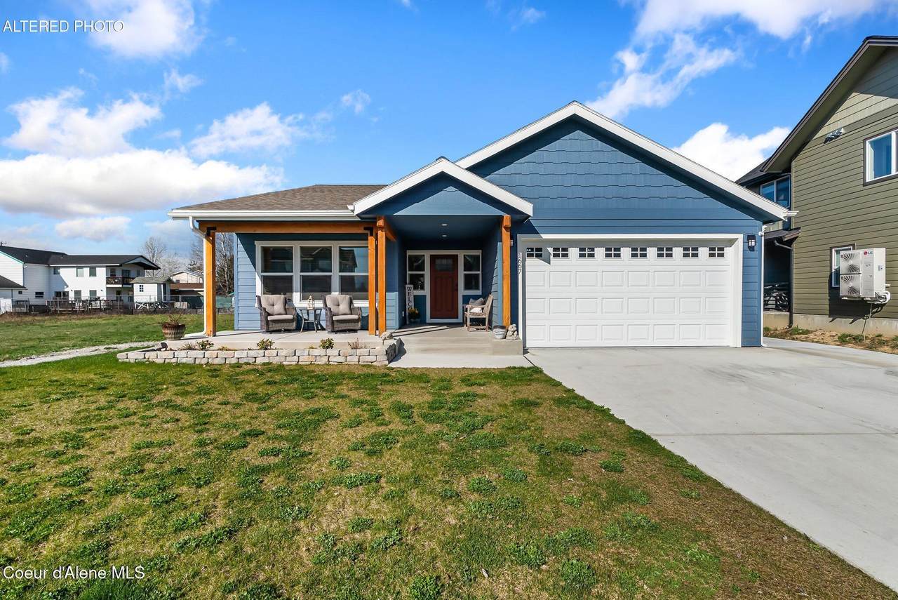 1667 Irvine Way - Photo 1