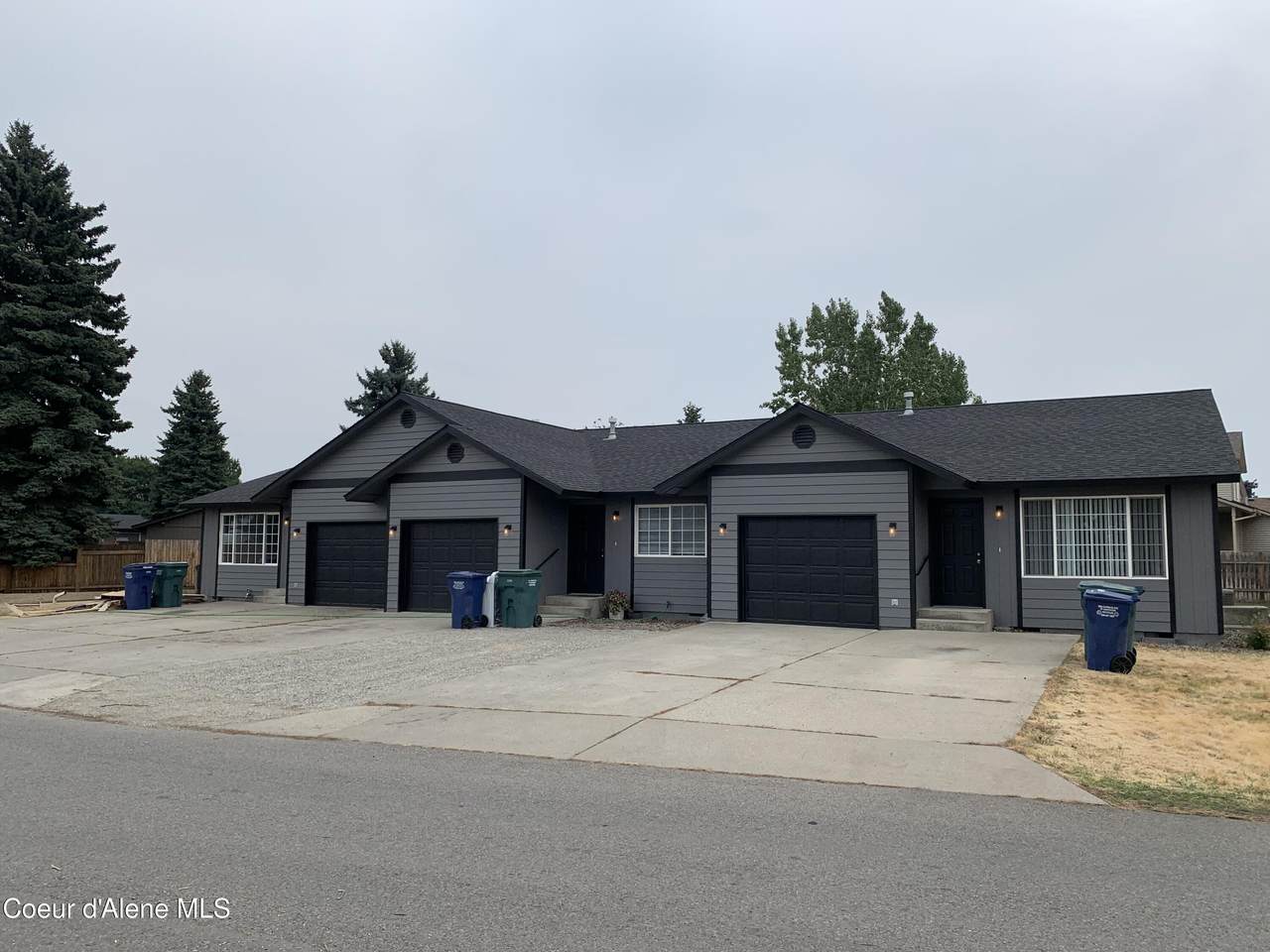 4428 Crown Ave - Photo 1