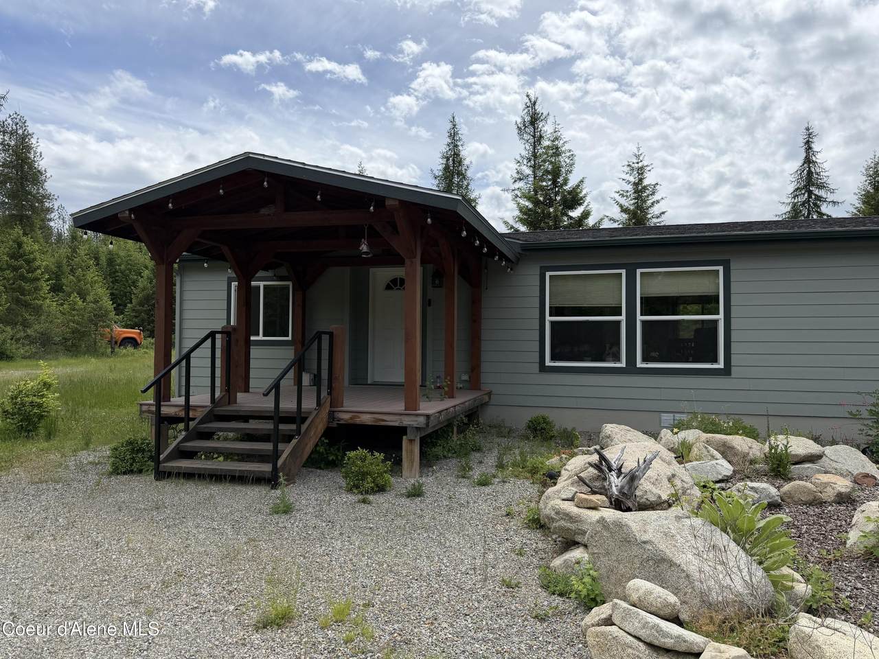 12572 Parks Rd - Photo 1