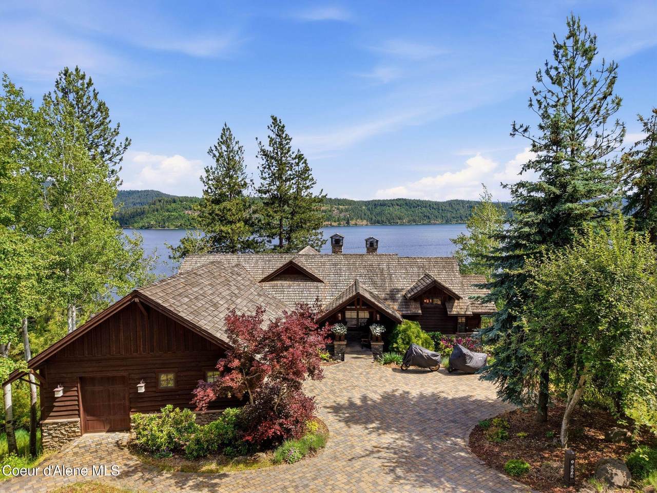 5686 Onyx Cir - Photo 1