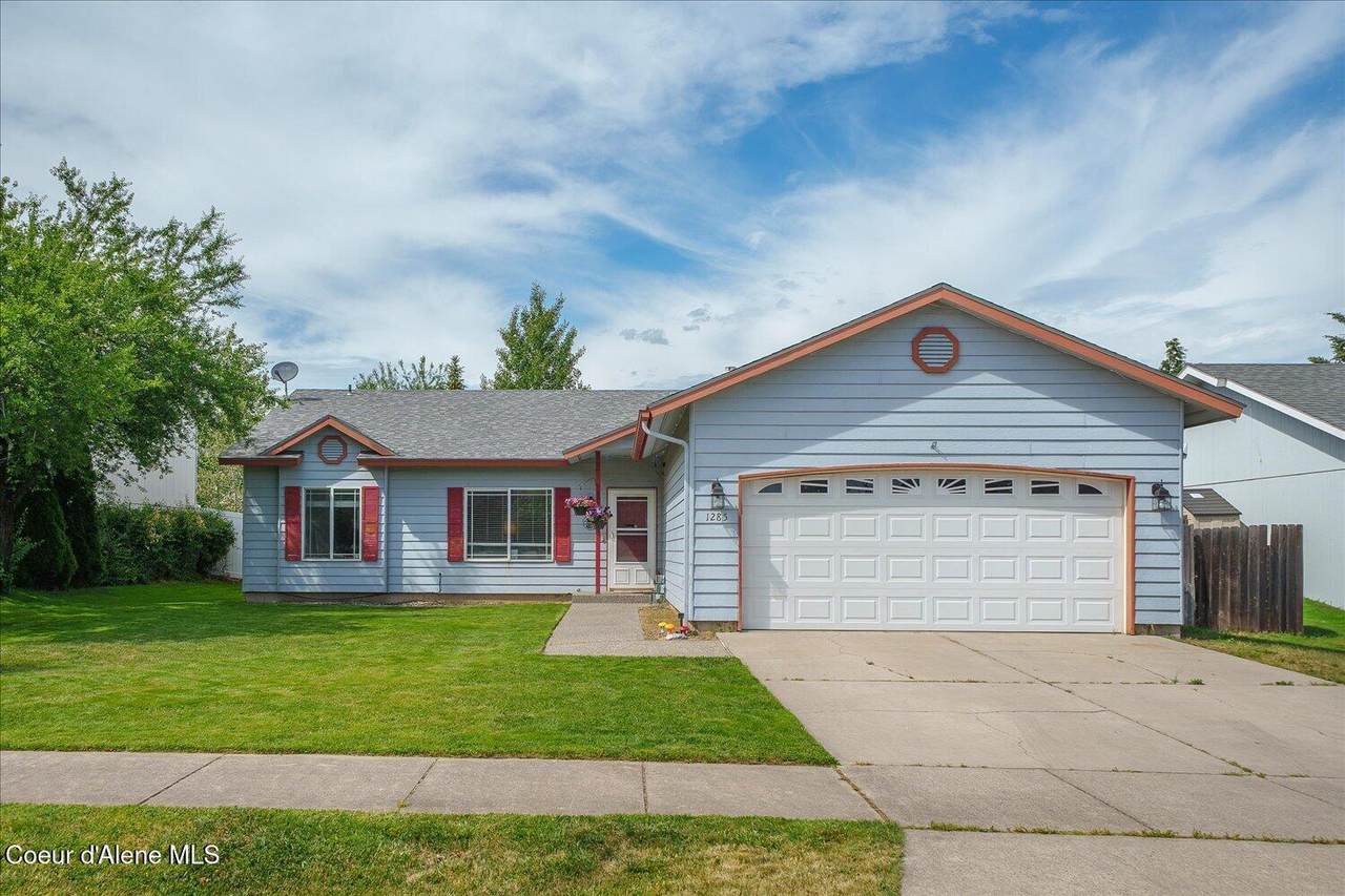 1285 Stockman Ave - Photo 1