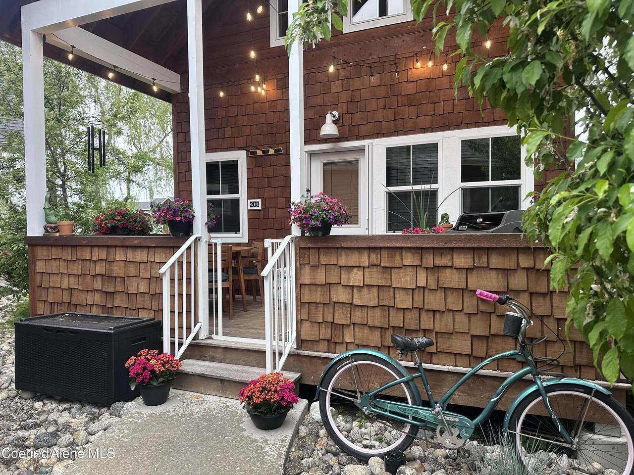 203 Pomrankey Ln - Photo 1