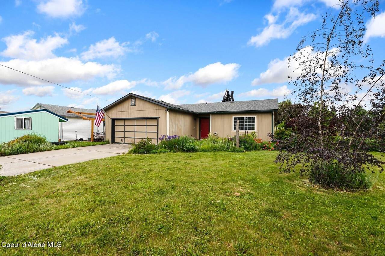 1711 Poplar - Photo 1