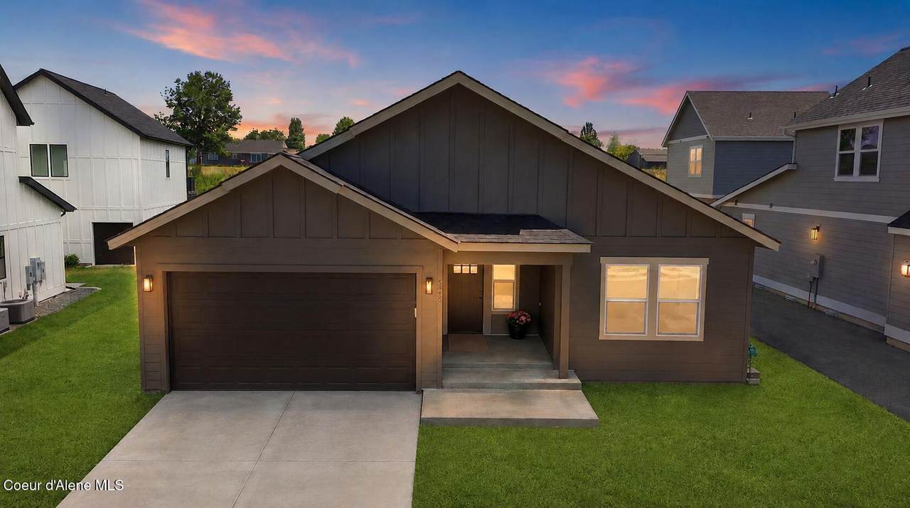 3476 Blaze Loop - Photo 1