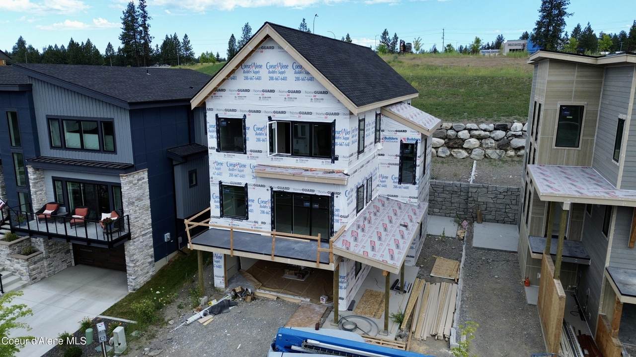 2775 Lumber Ln - Photo 1