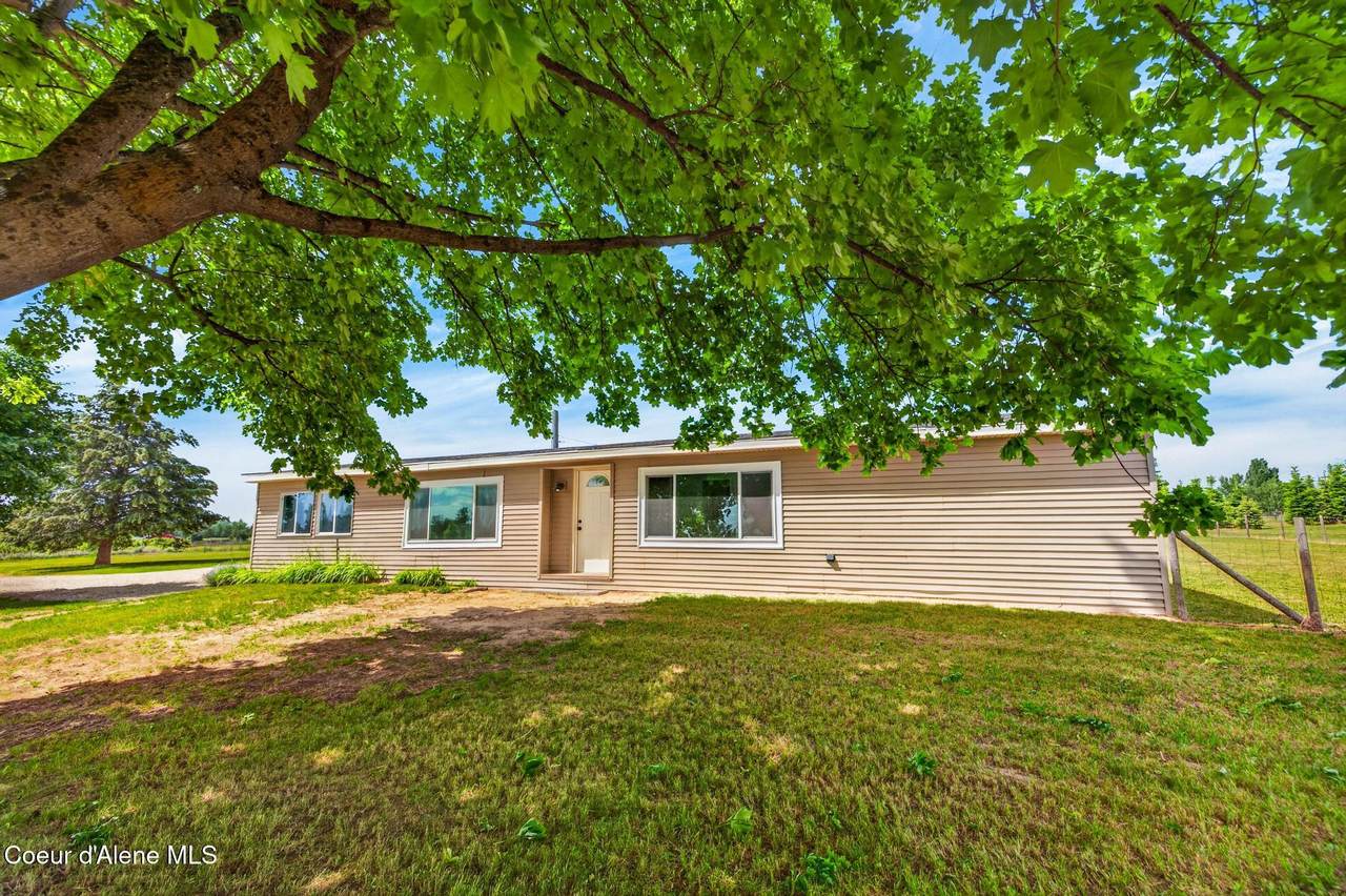 10215 Day Mt Spokane Rd - Photo 1