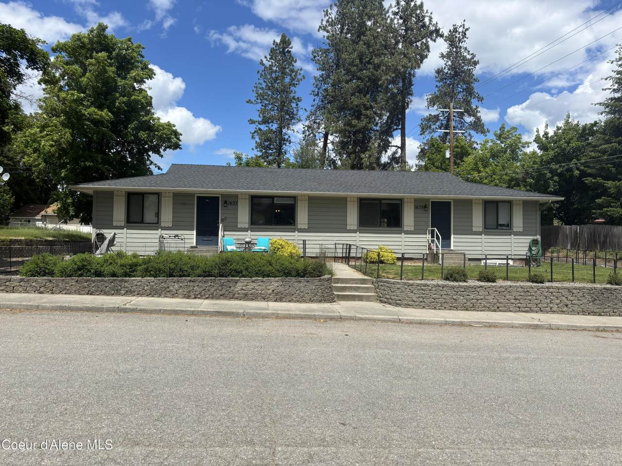 1637/1639 Stiner Ave - Photo 1