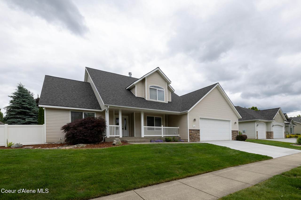 11440 Rocking R Rd - Photo 1