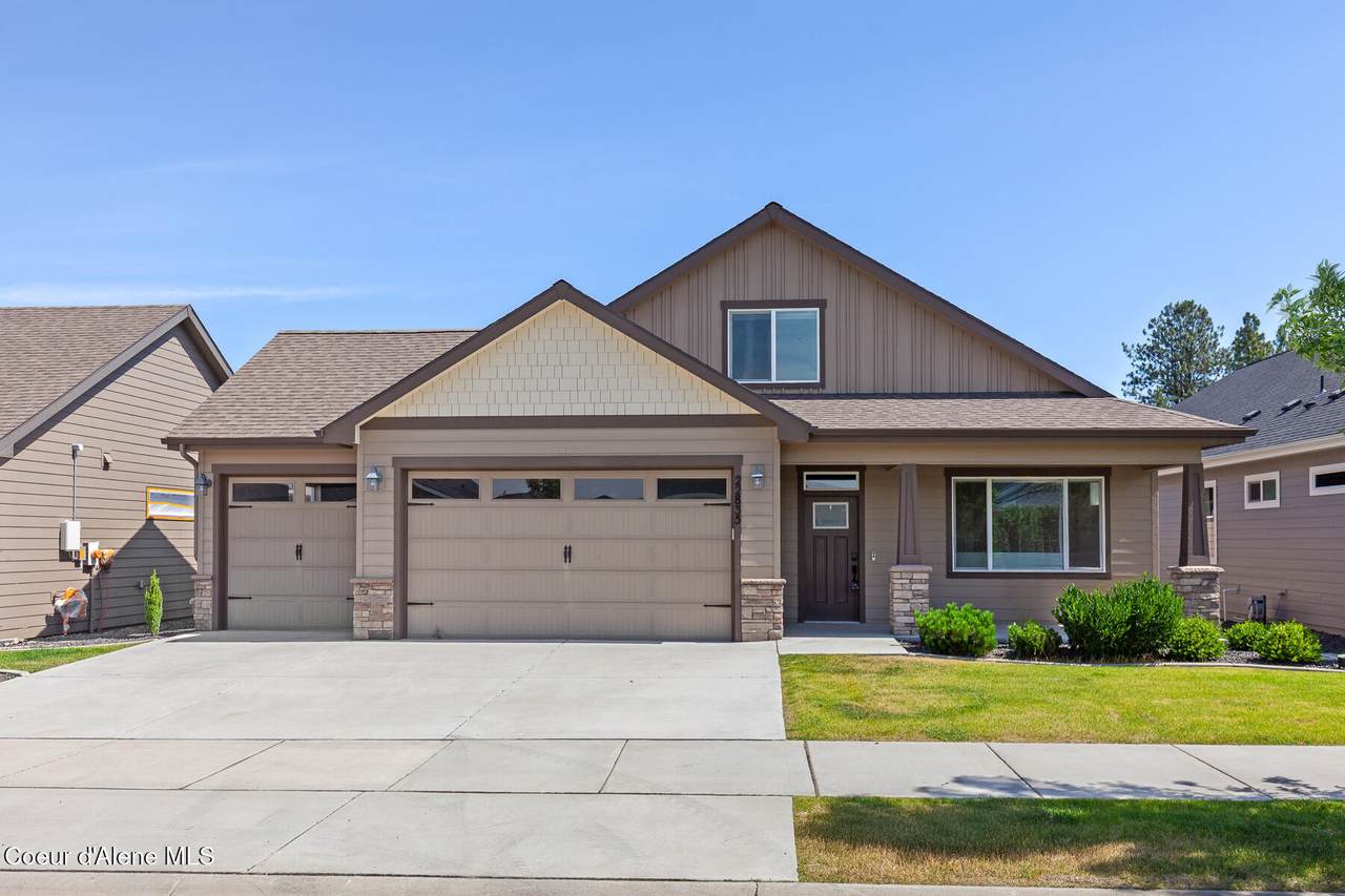22835 Edgewater Ln - Photo 1
