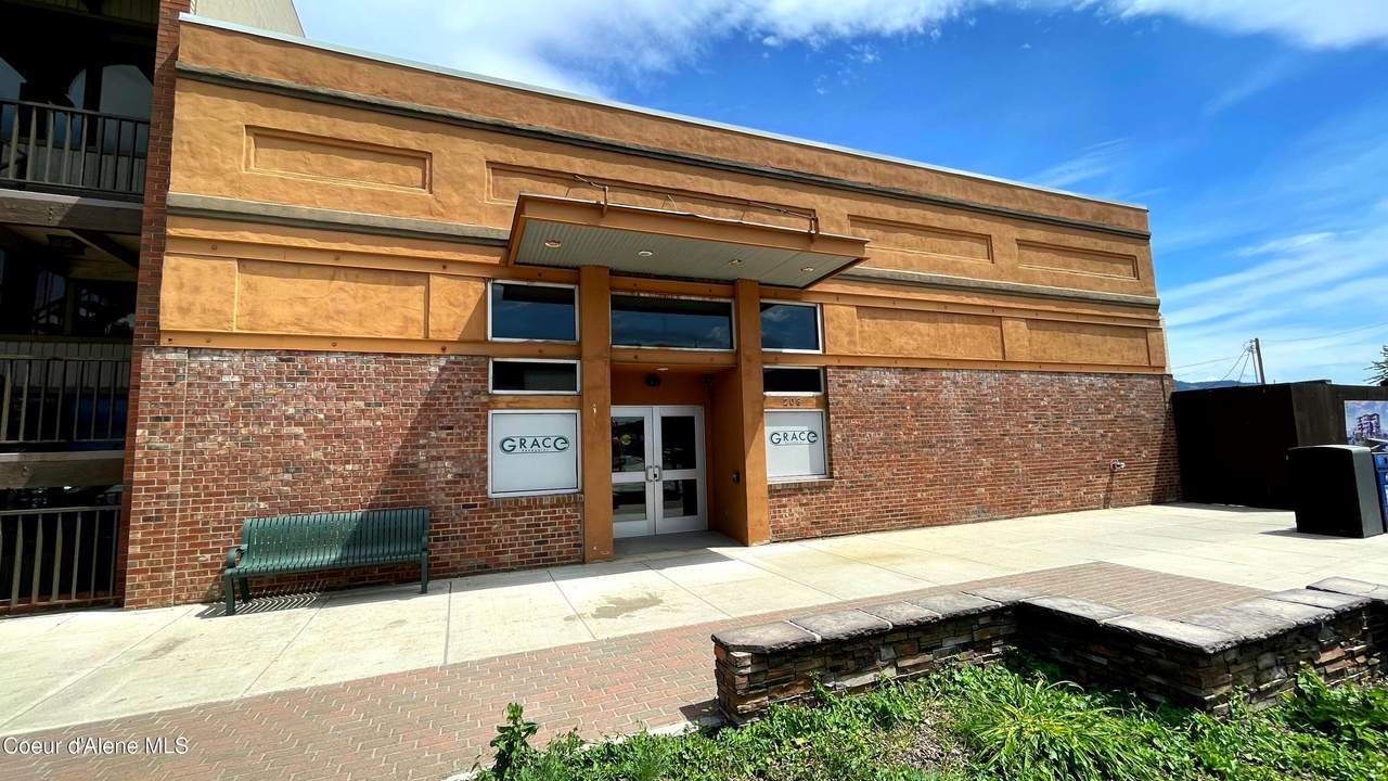 208 1st Ave - Photo 1