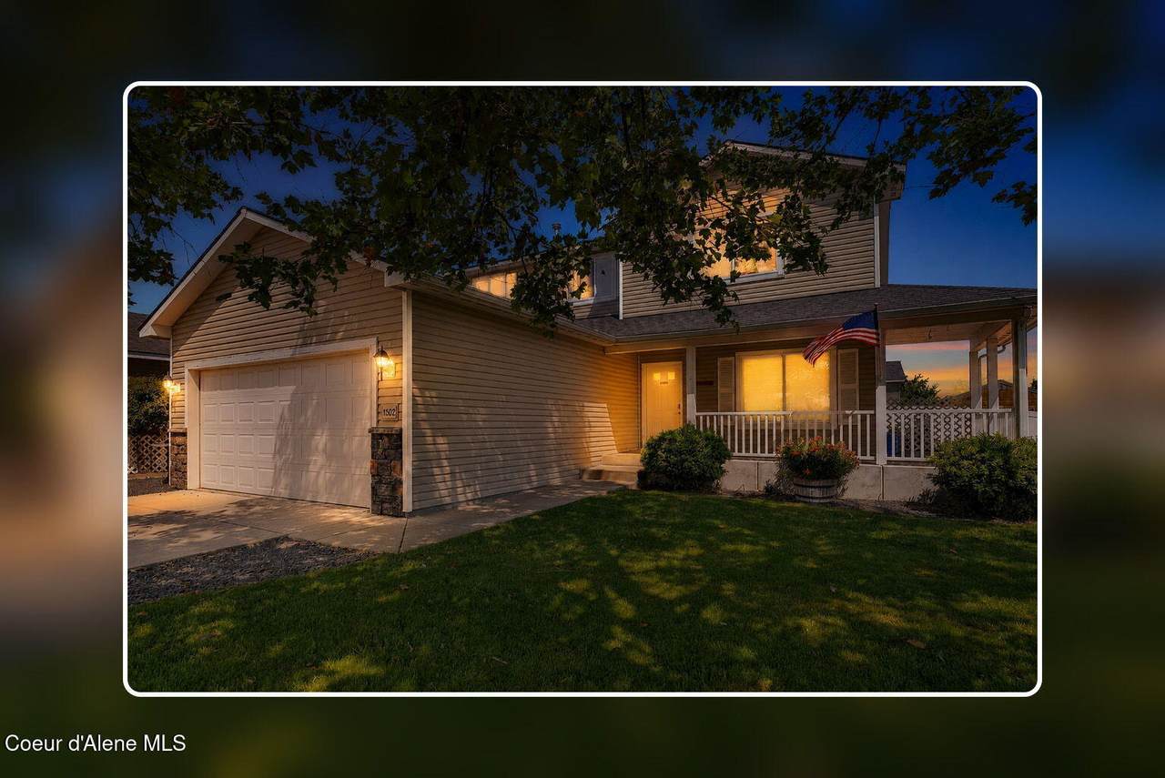 1302 Moonstone St - Photo 1