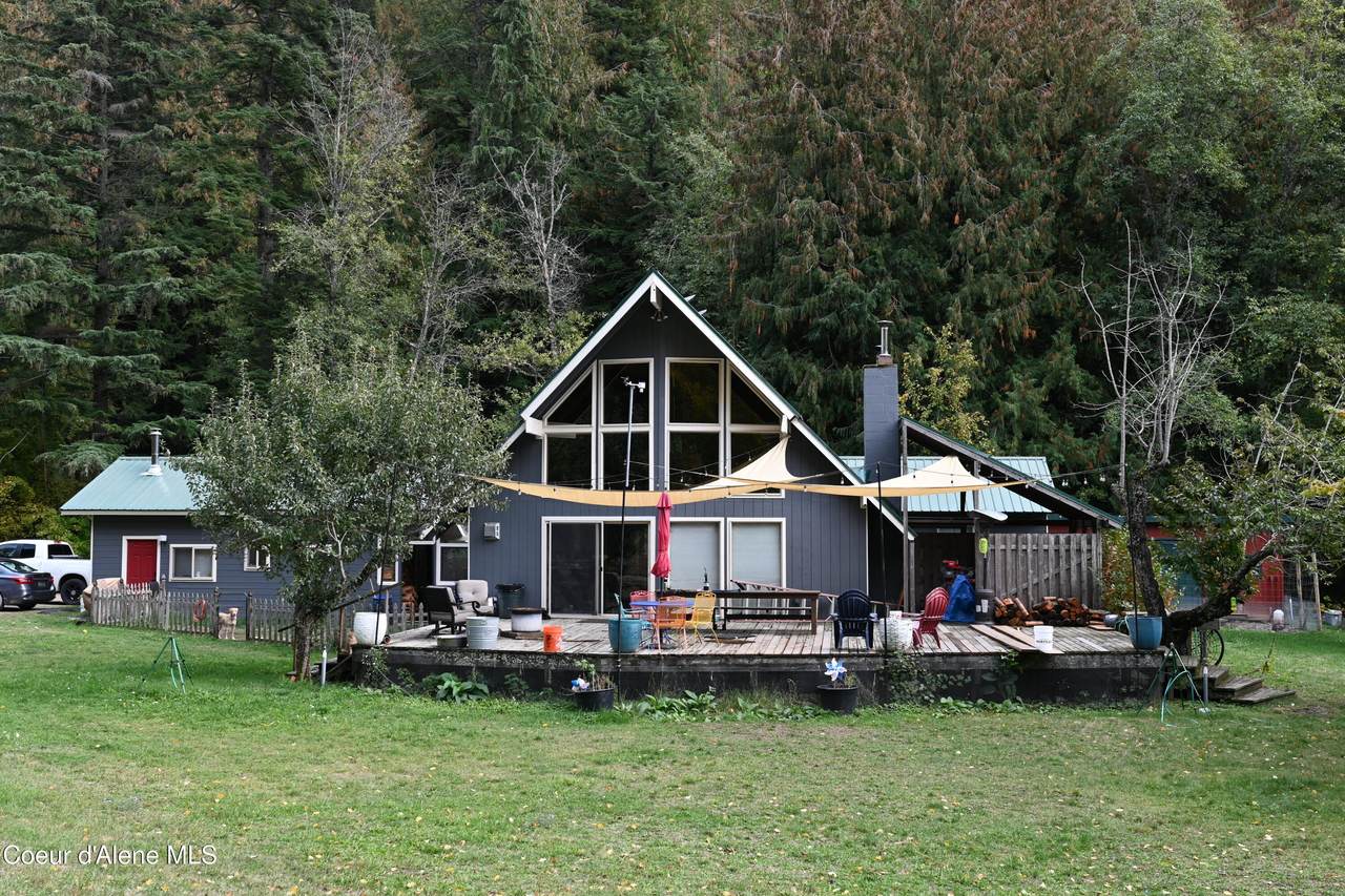 900 Trestle Creek Rd - Photo 1