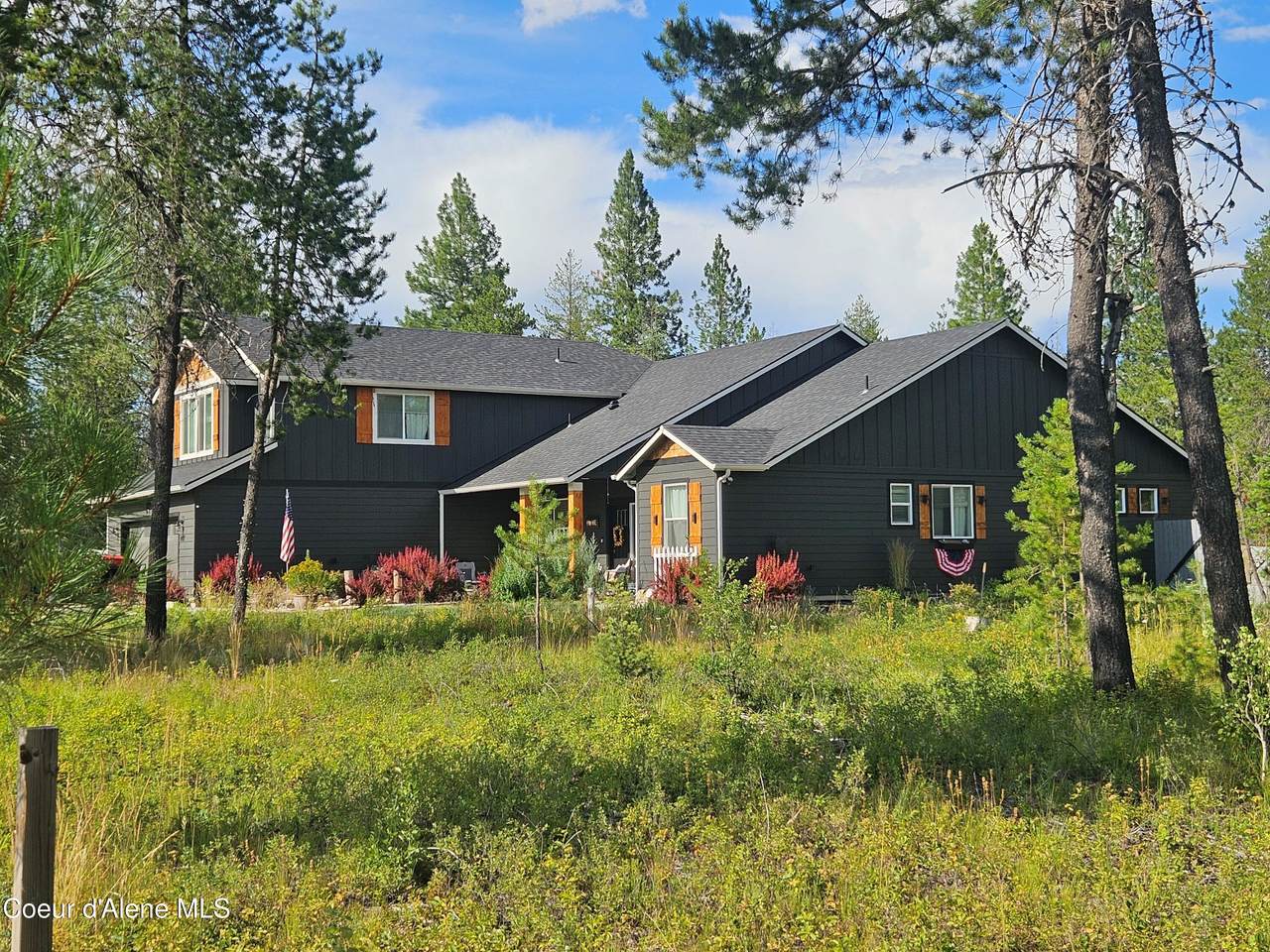 447 Satchel Dr - Photo 1