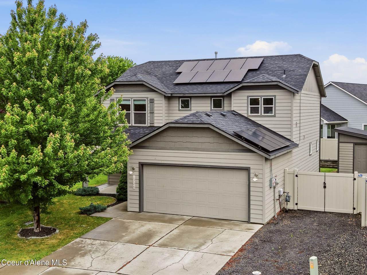 1726 Caufield Ct - Photo 1